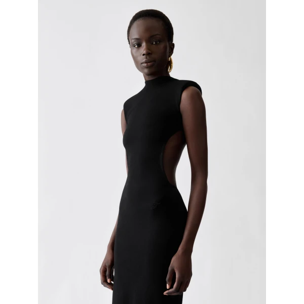 black Jacquemus dress