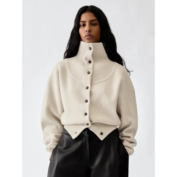 light beige Jacquemus knit