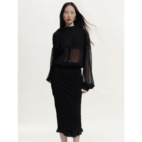 black Jacquemus dress