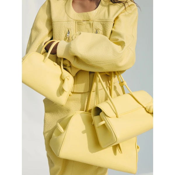 light yellow Jacquemus shoulder bag