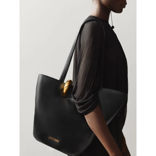 Jacquemus bucket bags