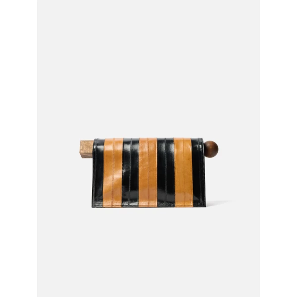 multicolour clutch