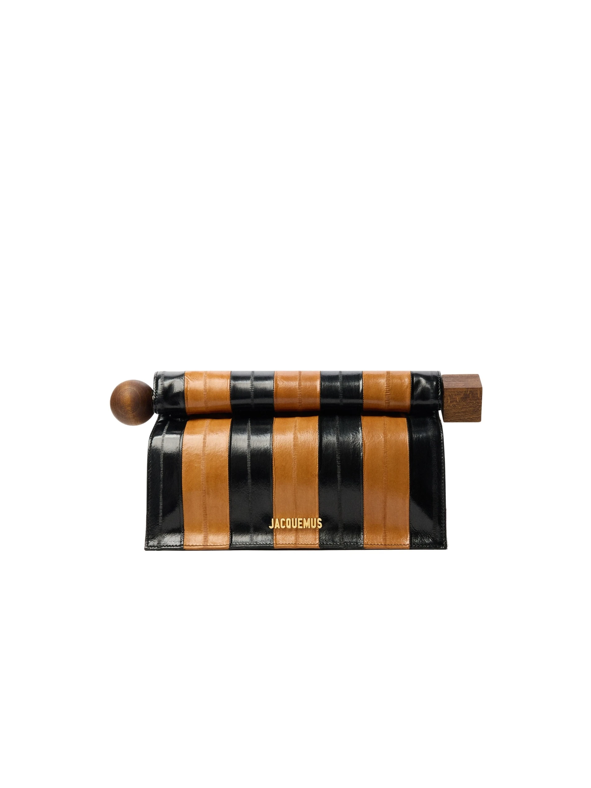 Jacquemus-The-Rond-Carre-Clutch-in-Beige-and-Black-coveti-white Jacquemus Rond Carre Clutch