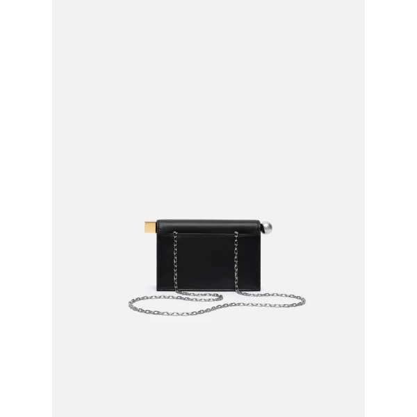 black clutch
