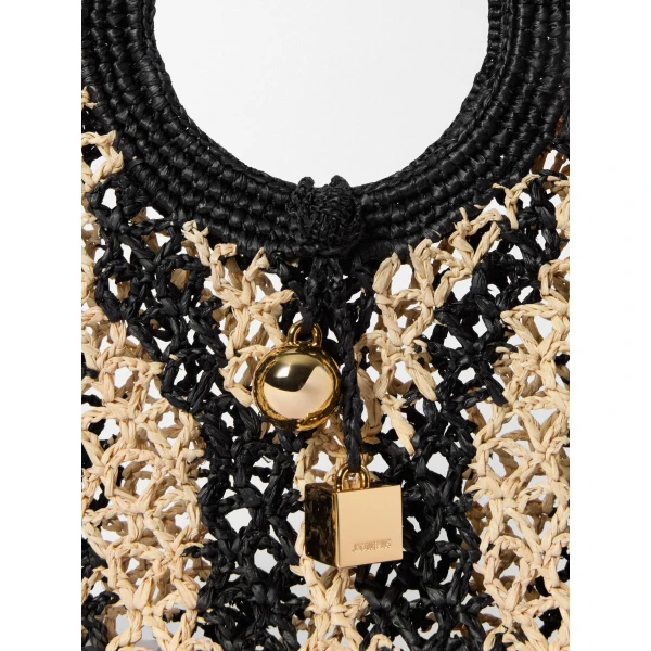 black shoulder bag