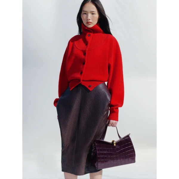 dark burgundy Jacquemus shoulder bag