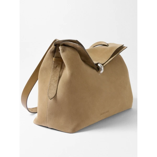 beige shoulder bag