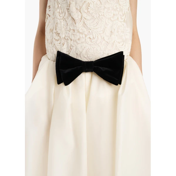 Enid Bow Brooch in Black - Image 3