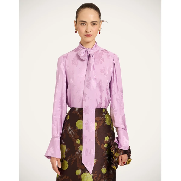 La DoubleJ Ascot Shirt in Lilac at Luxury Shoes 