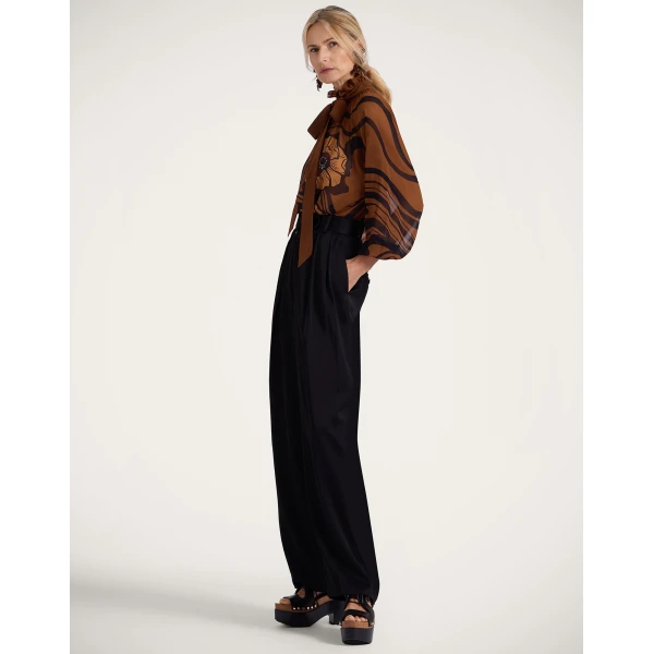 La DoubleJ Cerere Blouse in Big Blooms Brown, view 4