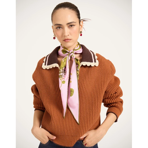 La DoubleJ Diamond Scarf in Coven Pink at Luxury Shoes 