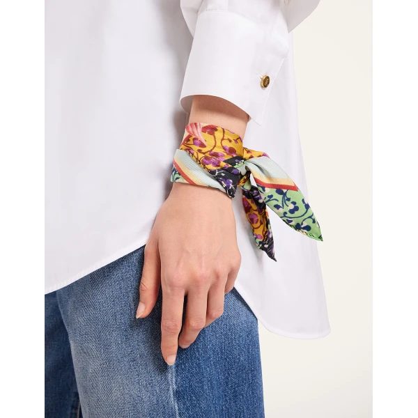 La DoubleJ Foulard 45 in Zooflora Birdbloom Light Blue at Luxury Shoes 