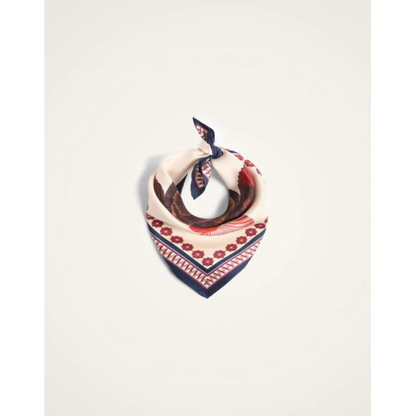 La DoubleJ Foulard 45 in Zooflora Turtlair Ivory at Luxury Shoes 