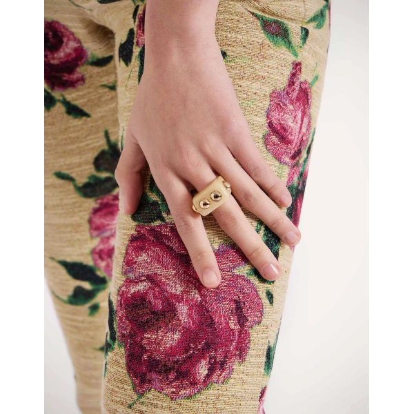 La DoubleJ Nefertiti Ring in Cream, view 2