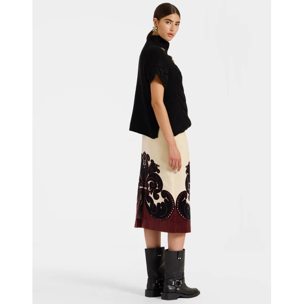 La DoubleJ Pencil Skirt in Corsini Cream, view 2