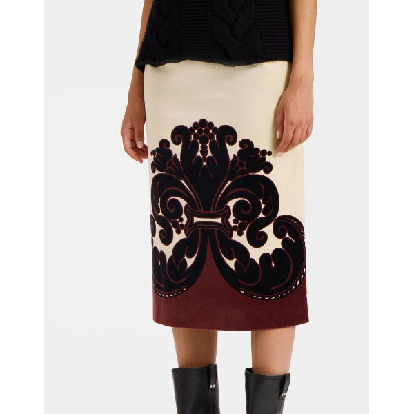 La DoubleJ Pencil Skirt in Corsini Cream, view 5