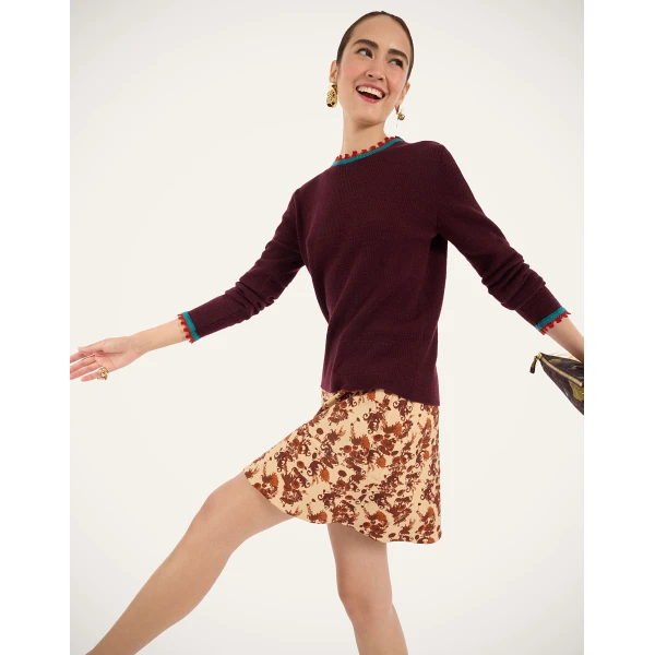 La DoubleJ Picket Crew Neck in Burgundy at Luxury Shoes 