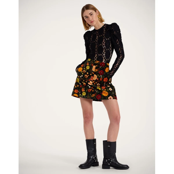 La DoubleJ Short Skirt in Botticelli Black, view 5