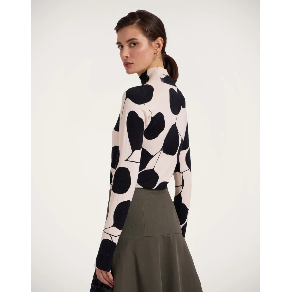 La DoubleJ Silky Turtleneck in Lunaria Light Pink, view 3