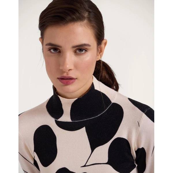 La DoubleJ Silky Turtleneck in Lunaria Light Pink, view 5