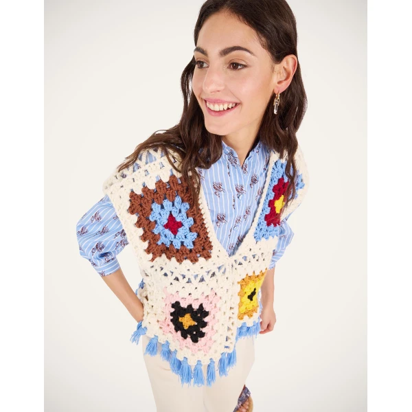 La DoubleJ Sole Star Crochet Top in Flower Tile Ivory, view 5