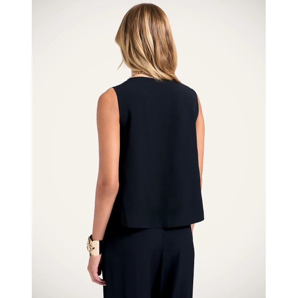 La DoubleJ V-Neck Scala Top in White, view 3