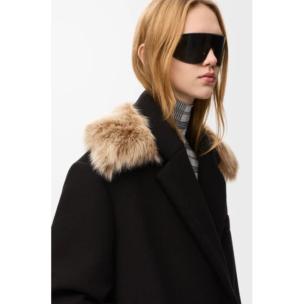 Double-Breasted Short Coat in Wool and Cashmere, Black - Image 5