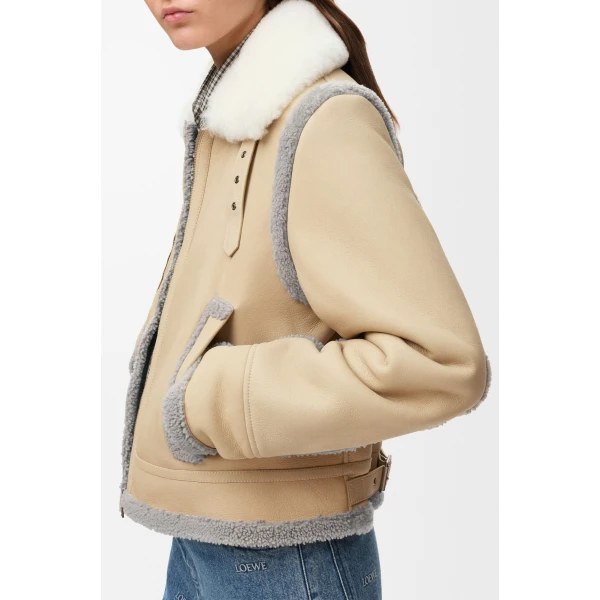 Jacket in Shearling, Beige - Image 5