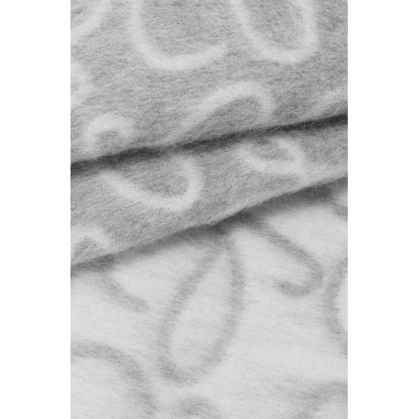 Scarf in Alpaca and Wool, Light Grey and White - Image 4