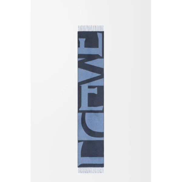 Scarf in Cashmere, Blue and Dark Blue - Image 3