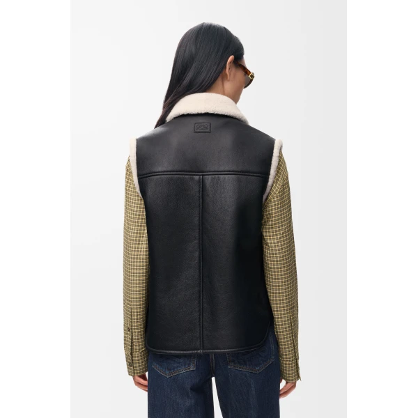 Vest in Shearling, Black - Image 4