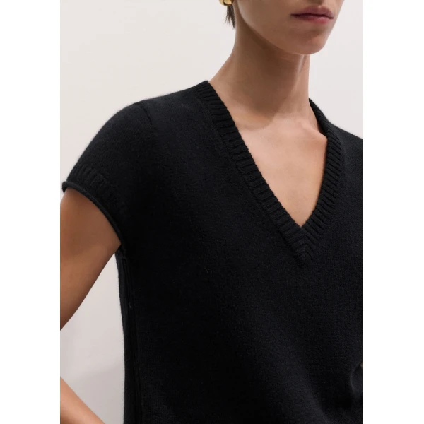 ME+EM Baby Tee in Black, view 4 | Sweaters | Luxury Shoes 