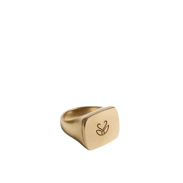 ME+EM Cygnet Ring in Gold Toned