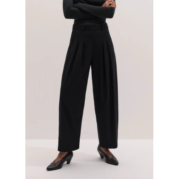ME+EM Exaggerated Taper Trouser in Black