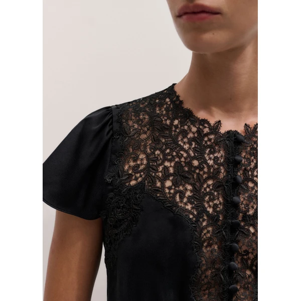 ME+EM Lace Straight Blouse in Black