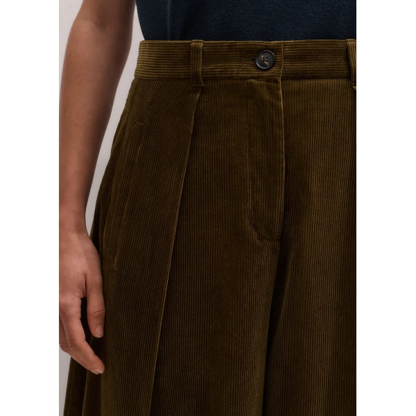 ME+EM Pleat Barrel Trouser in Bronzed Olive