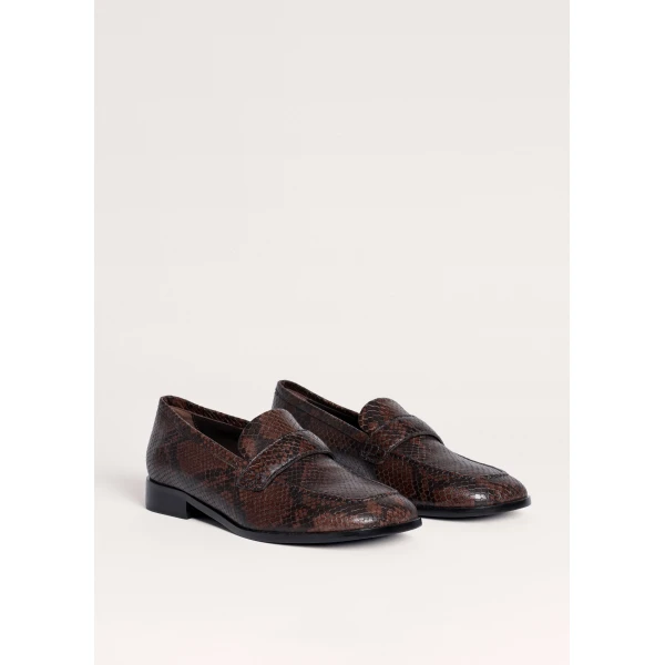ME+EM Square Toe Loafer in Tan/Chocolate