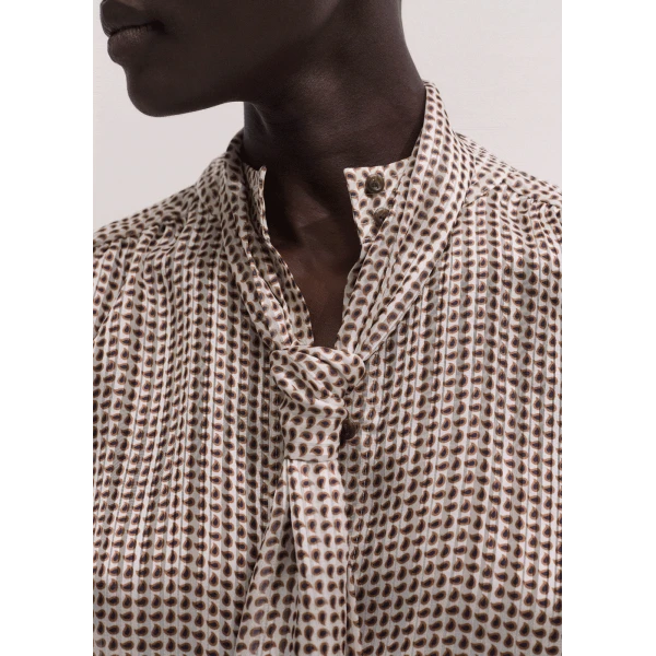 ME+EM Straight Blouse in Light Cream Multi