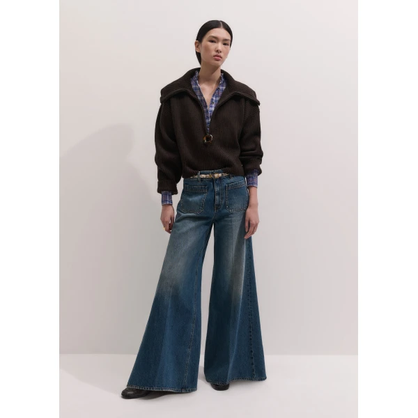 ME+EM Super Wide Flare Jean in Authentic Mid Blue Wash, view 4 | Denim | Luxury Shoes 