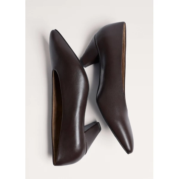 ME+EM Taper Heel Pump in Black Brown