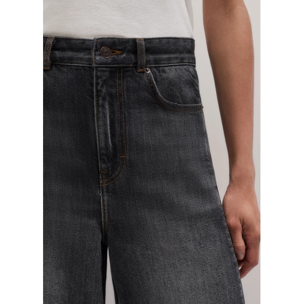 ME+EM Very Wide Taper Jean in Black Wash
