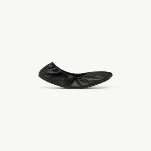 Anatomic Travel Ballerina in Black