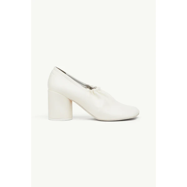 MM6 Maison Margiela Elasticated Anatomic Pumps in Grey, view 2 | Heels | Luxury Shoes 