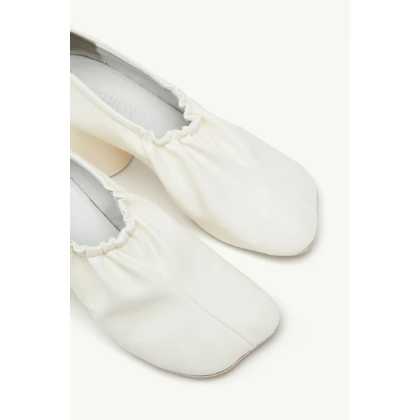 MM6 Maison Margiela Elasticated Anatomic Pumps in Grey, view 5 | Heels | Luxury Shoes 