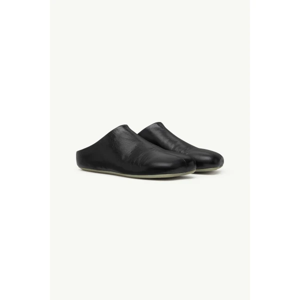 MM6 Maison Margiela Factory Sabots in Black, view 3 | Mules | Luxury Shoes 
