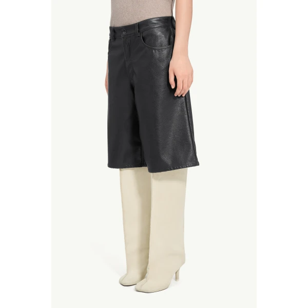 MM6 Maison Margiela Faux Leather Knee-Length Shorts in Black, view 5 | Shorts | Luxury Shoes 