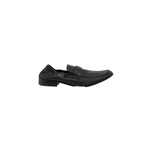 MM6 Maison Margiela Leather Swing Toe Loafers in Black | Loafers | Luxury Shoes 