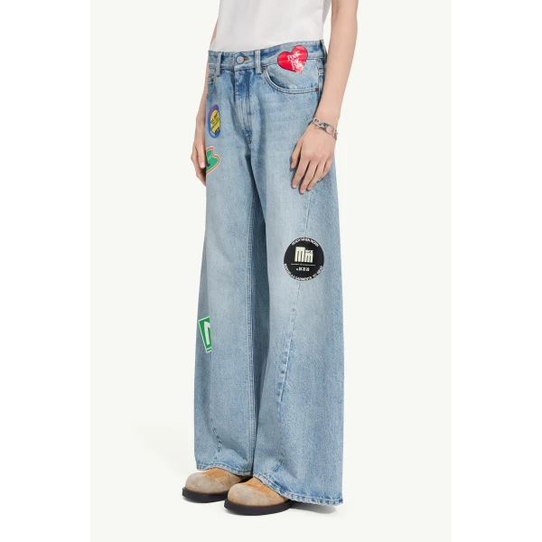 MM6 Maison Margiela Sticker-Print Wide-Leg Jeans in Blue, view 5 | Denim | Luxury Shoes 