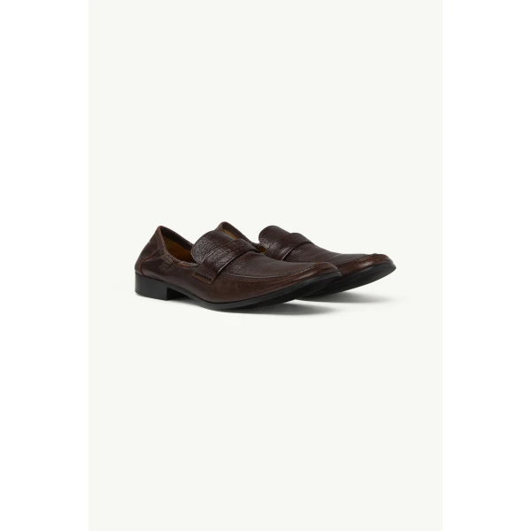 MM6 Maison Margiela Swing-Toe Leather Loafers in Brown, view 3 | Loafers | Luxury Shoes 