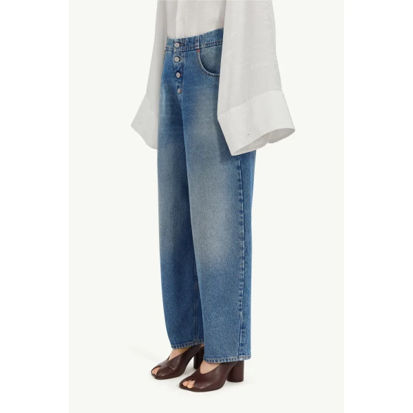 MM6 Maison Margiela Tobacco-Stitch Straight-Leg Jeans in Light Blue, view 5 | Denim | Luxury Shoes 